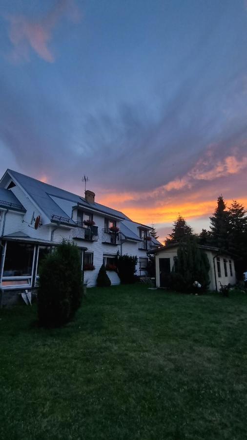 Domki "Berenika" Rewal Bagian luar foto